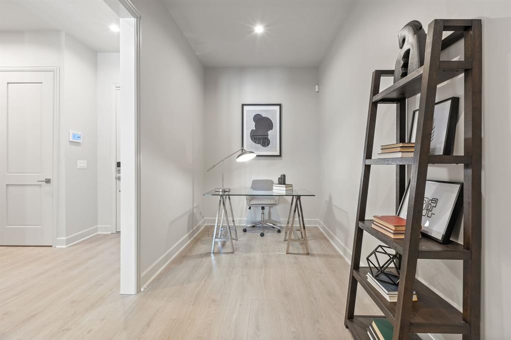 Mansfield R A - Residential