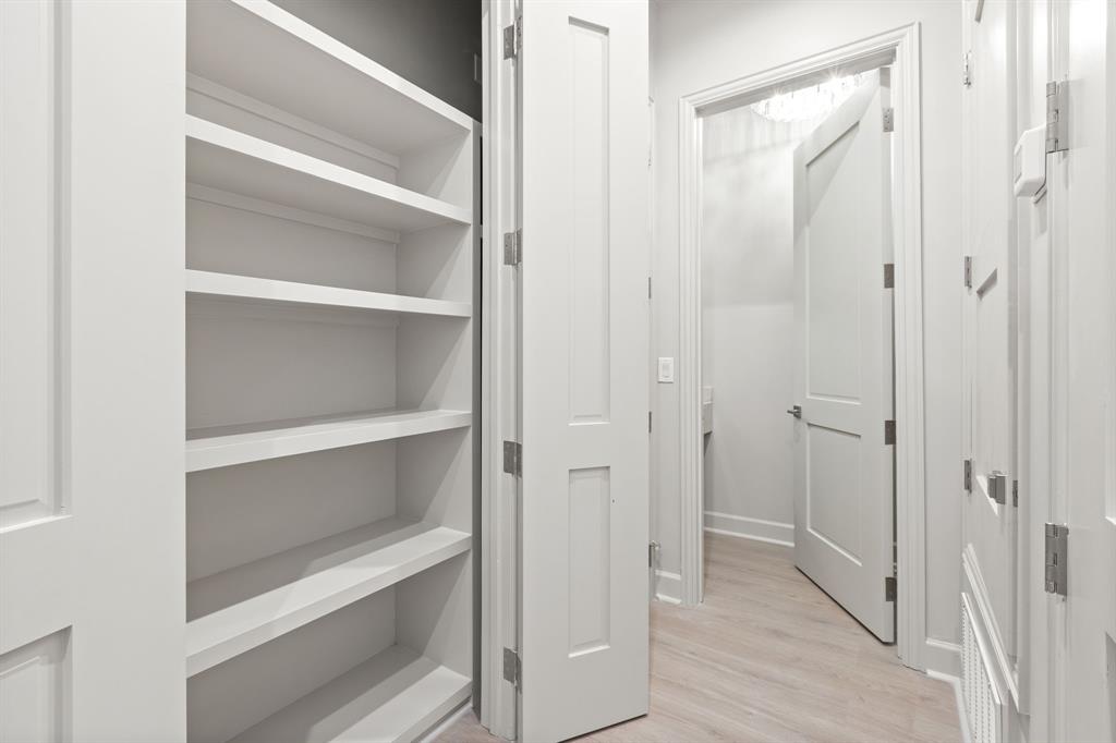 Mansfield R A - Residential