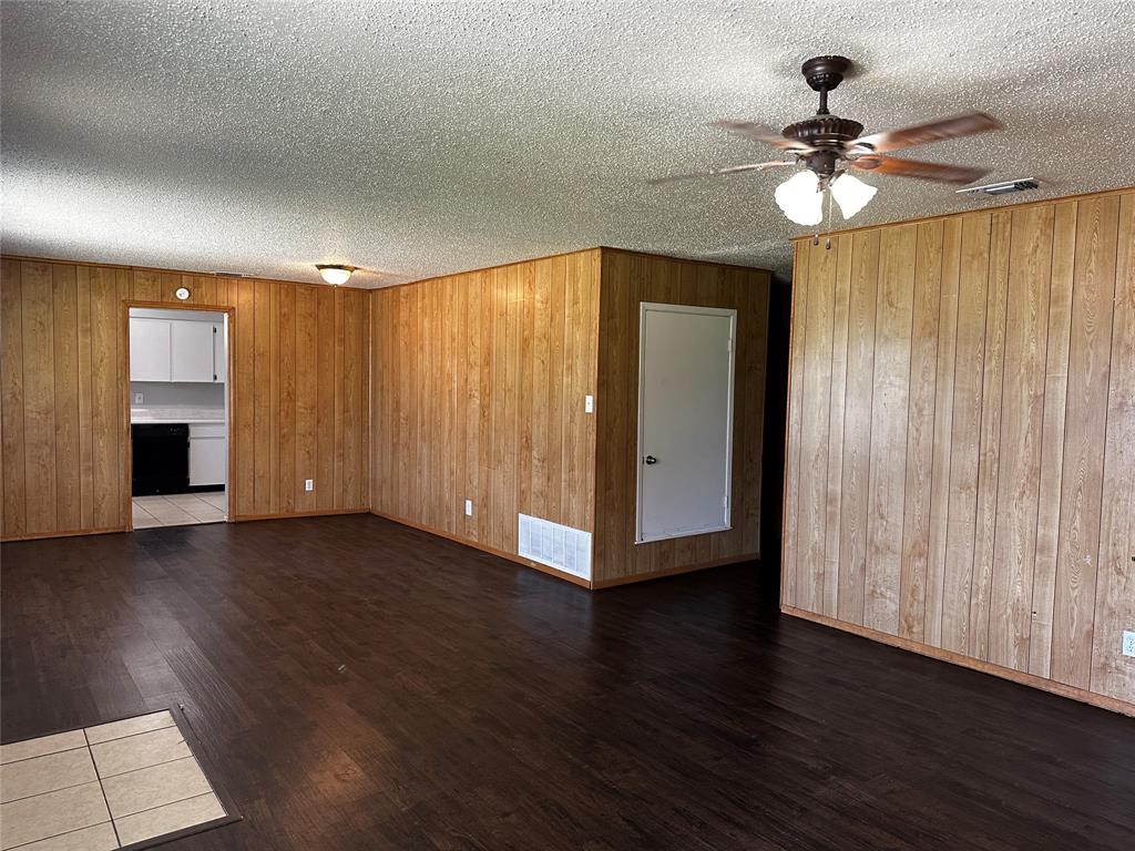 Cooper G W - Residential Lease