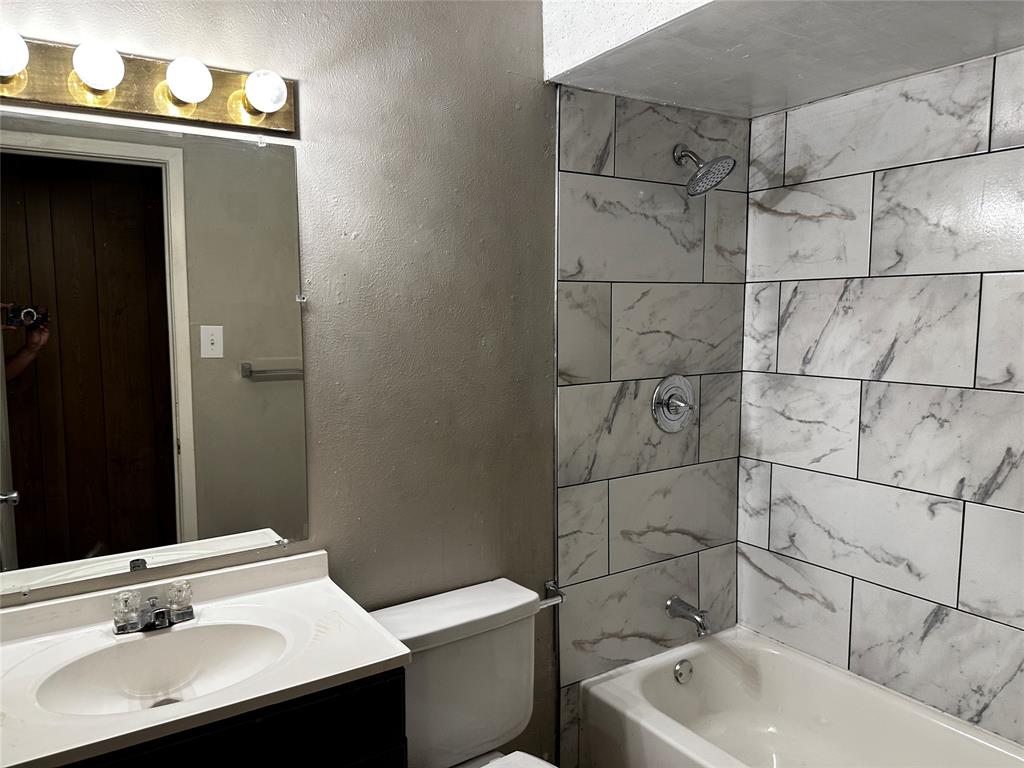 Cooper G W - Residential Lease