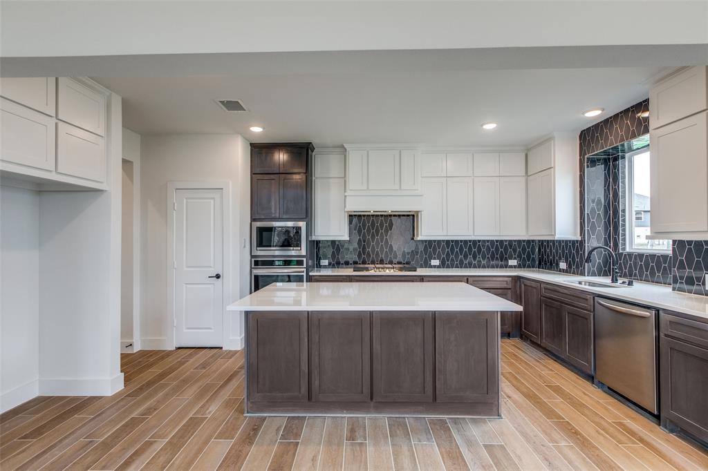 Edgewood Creek - Residential Lease