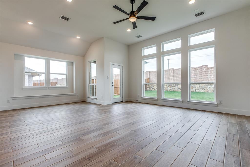 Edgewood Creek - Residential Lease