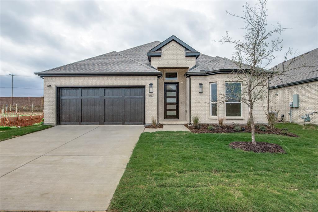 PROSPER ISD!! A stunning single family one story house with 4 bedrooms, 3 bathrooms with over $50K worth of upgrades! Enjoy a beautiful kitchen with quartz countertops, two-tone cabinets, upgraded kitchen aid gallery appliances including a gas cooktop, and a walk-in pantry. With 3 FULL bathrooms, and a shower and tub in the primary bathroom, comfort is not something you’ll sacrifice in this house. This stunning luxury home is everything you need whether you’re moving from out of town or need to upgrade your rental life, this house is perfect. Located in a brand new community minutes from HWY 380 and all your shopping needs.