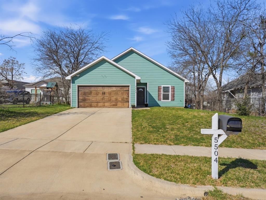 BACK ON MARKET  
Second chance on this 2018 Craftsman in the Lake Como area, near Arlington Heights. Three bedrooms, two baths, and an open-concept layout with granite countertops and modern finishes throughout. The living, dining, and kitchen spaces flow together for easy everyday living and entertaining. The primary suite features a walk-in closet and private en-suite bath, while two additional bedrooms flex easily for guests or a home office. Enjoy the fenced backyard and the convenience of an attached two-car garage. No HOA. Perfectly positioned minutes from Camp Bowie, near Lake Como Park, the Cultural District, and just a short drive to downtown Fort Worth. Don't let this one slip away twice.
