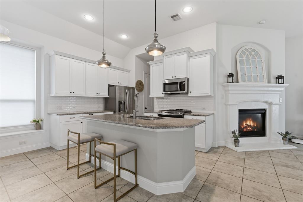 Azalea Village At Savannah Pha - Residential