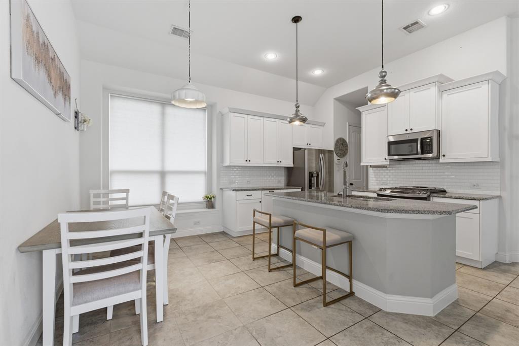 Azalea Village At Savannah Pha - Residential