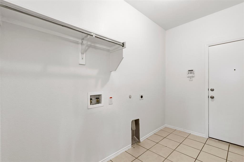 Woodbridge Ph 13 - Residential