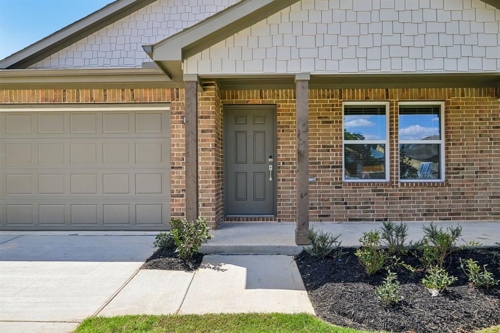Middlefield Village - Residential
