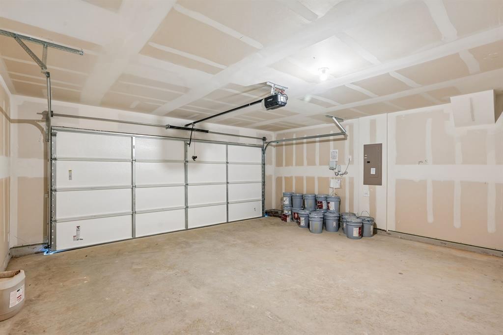 Middlefield Village - Residential