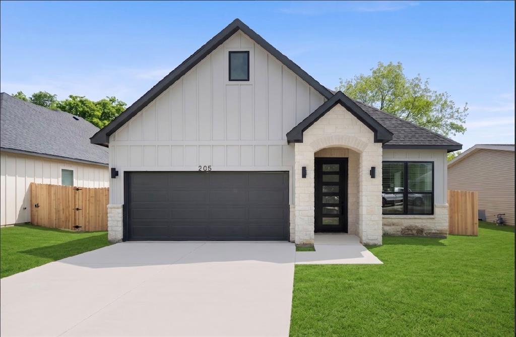 Features of this beautiful home include an 8 ft grand entry door, 10 ft ceilings throughout with 11 inch tray ceiling primary bedrooms. Gorgeous custom arches through the main hallway. The custom kitchen features custom modern cabinets with a 6-piece appliance package including custom vent hood and pot fillers. And don't forget the spa-inspired bathrooms with multiple shower fixtures including a handheld and custom rainforest shower heads, and seamless glass enclosures.