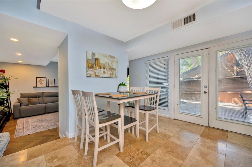 Oakbrook On Brookhaven Ph 01 - Residential