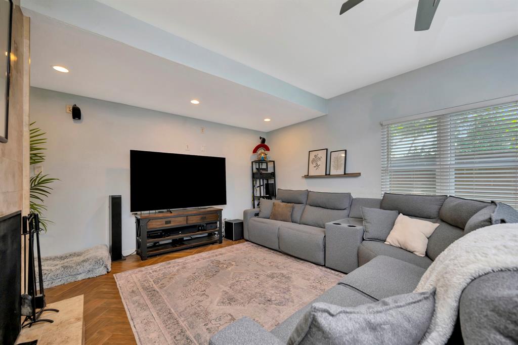 Oakbrook On Brookhaven Ph 01 - Residential