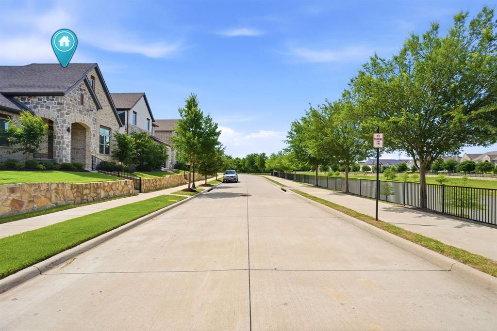 Apples Crossing - Residential