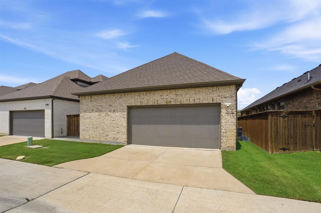 Apples Crossing - Residential