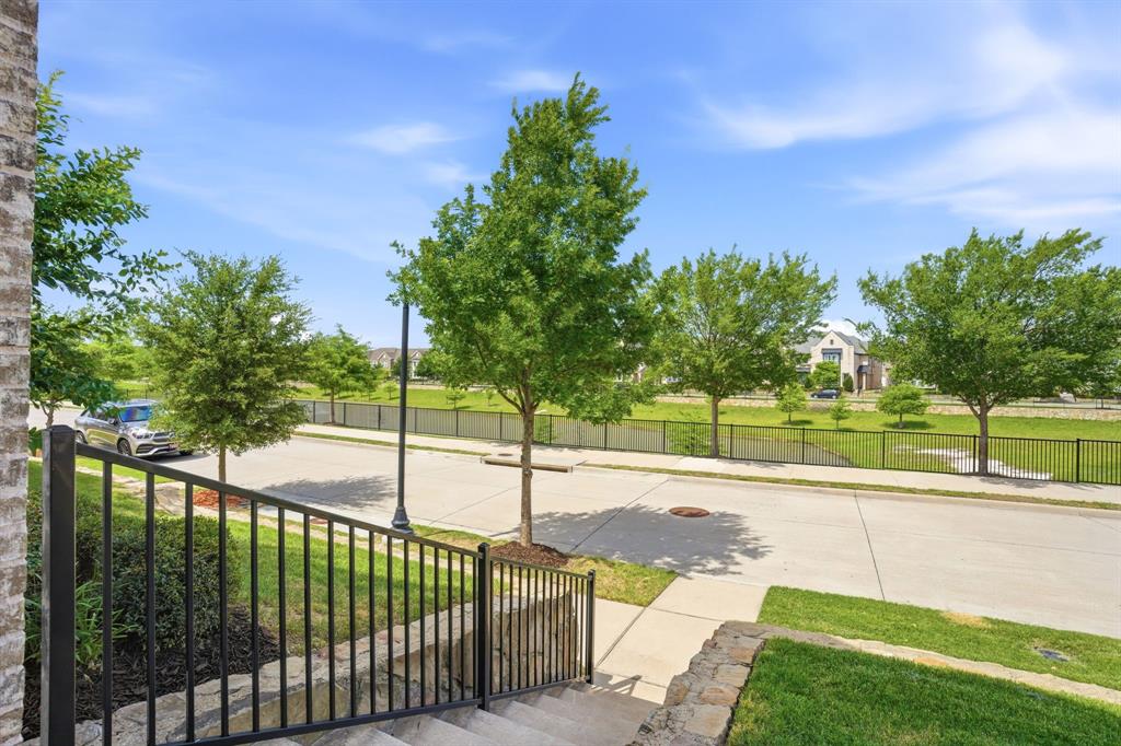 Apples Crossing - Residential