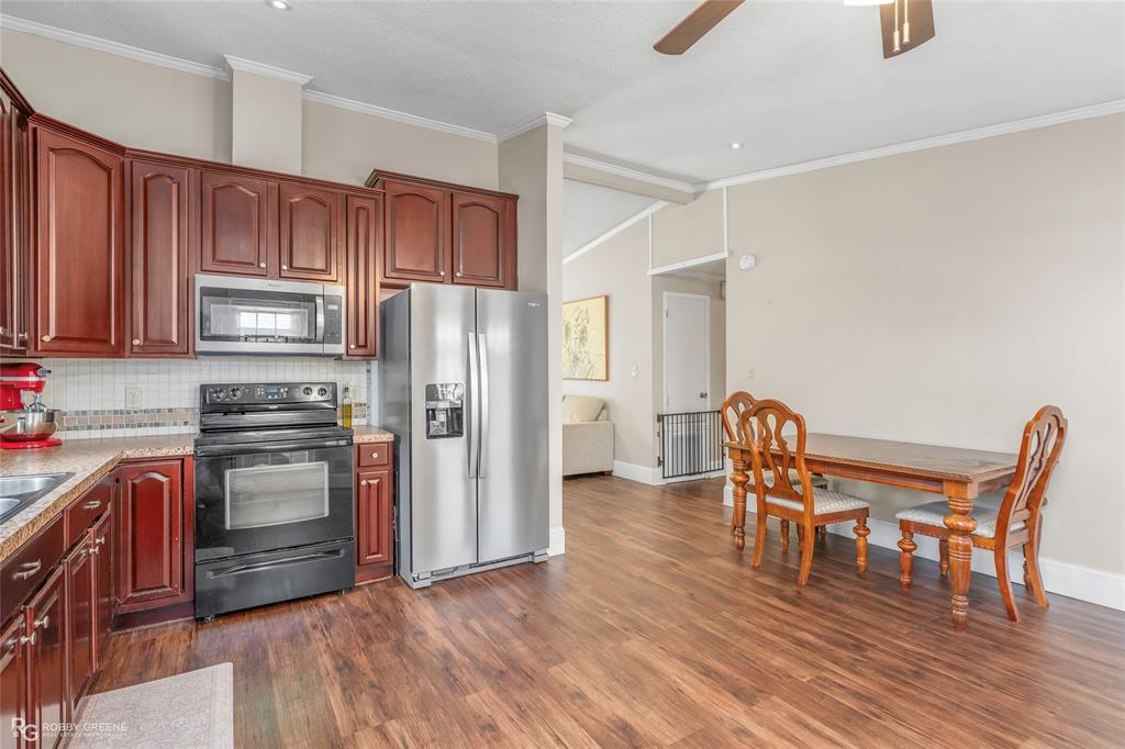 Oak Creek Sub - Residential