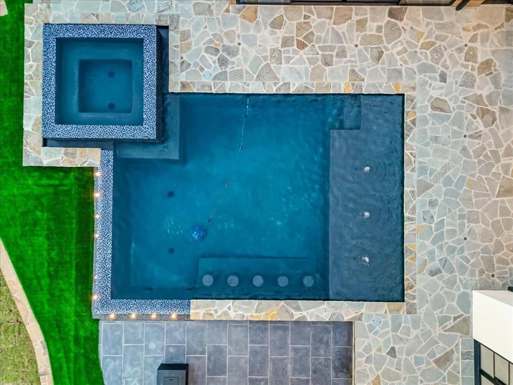 Gaines Bend - Residential