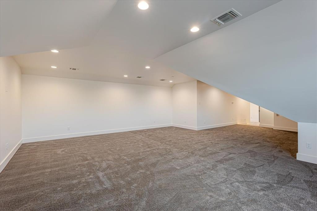 Gaines Bend - Residential
