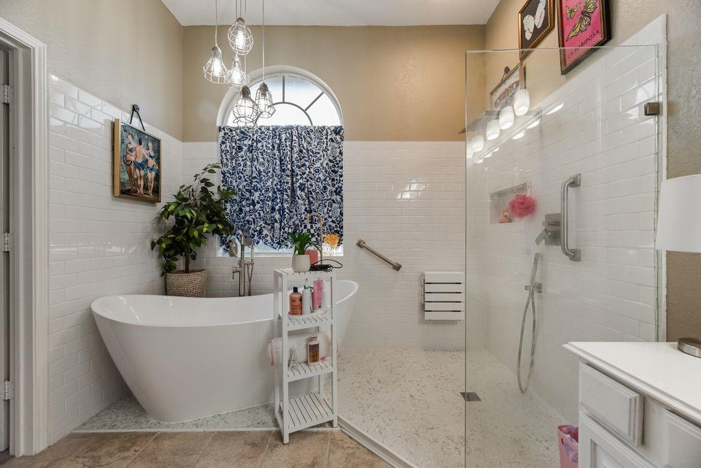 Shane Meadow Add - Residential