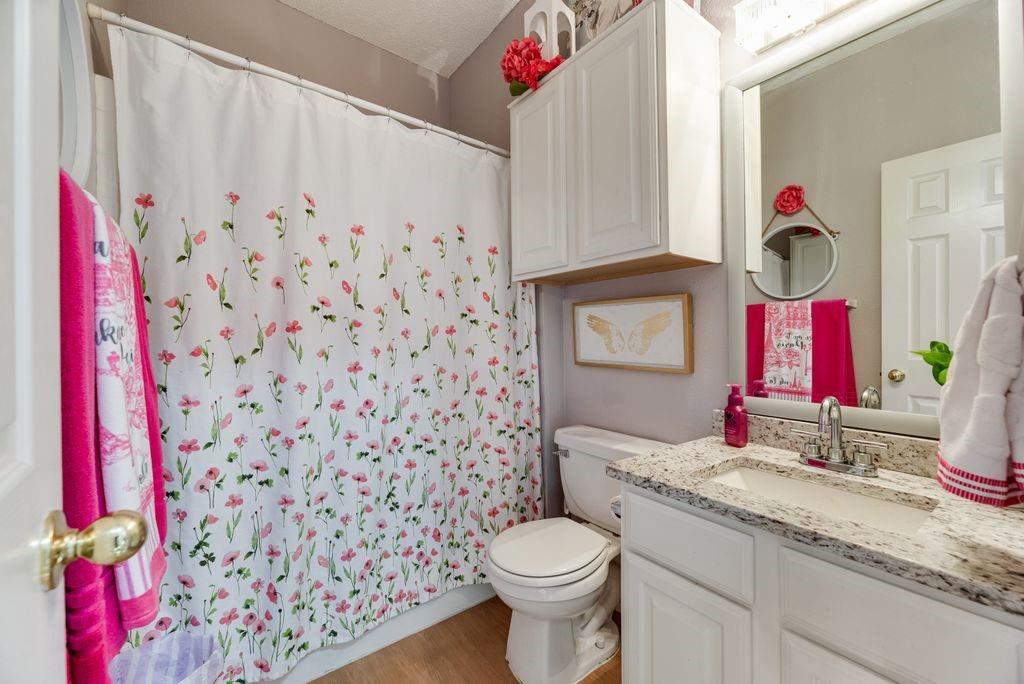 Shane Meadow Add - Residential