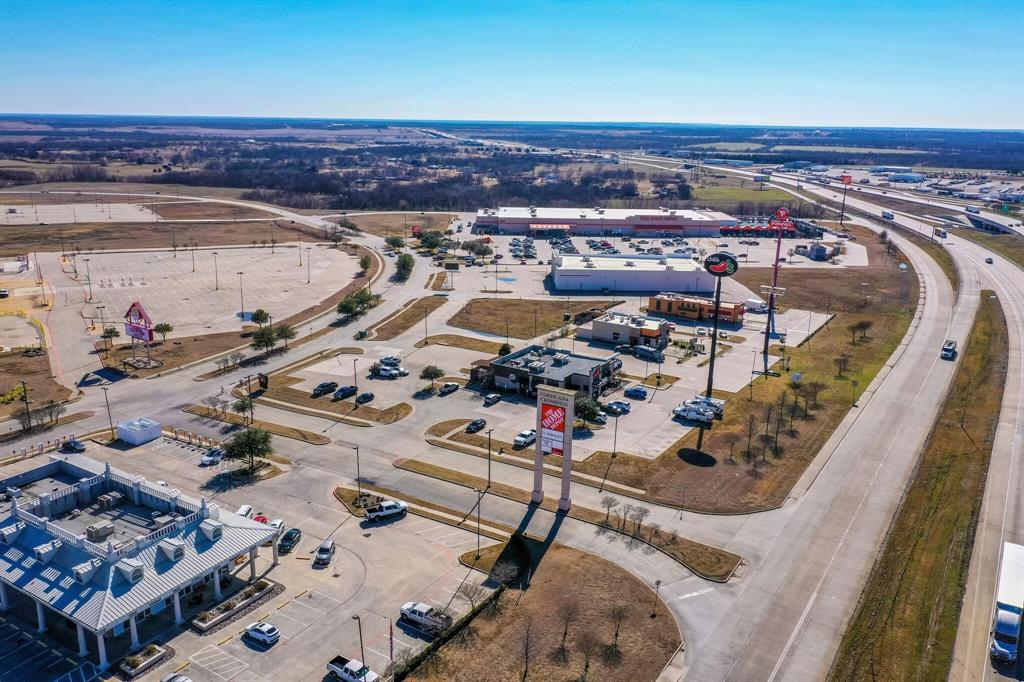 Corsicana Crossings - Commercial Sale
