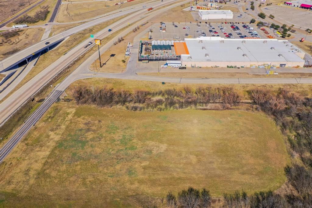 Corsicana Crossings - Commercial Sale