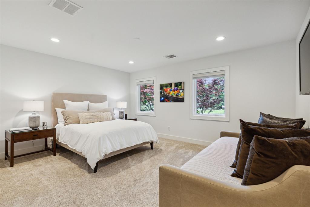 Northhaven Manor - Residential