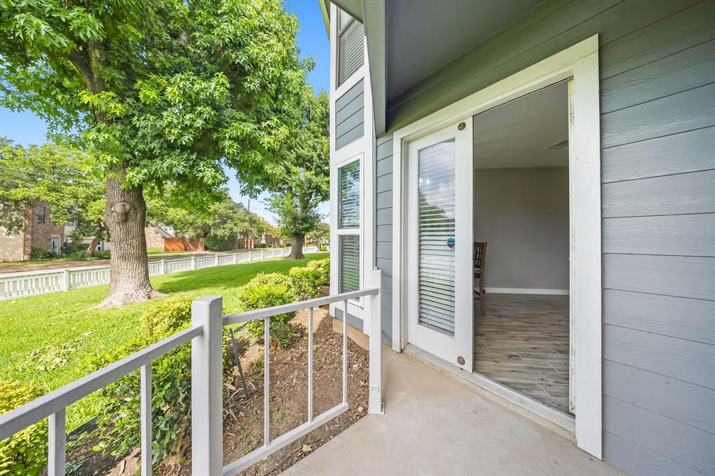 Carriage Park Condos - Residential