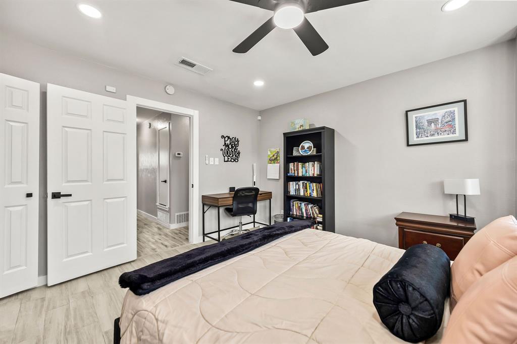 Carriage Park Condos - Residential
