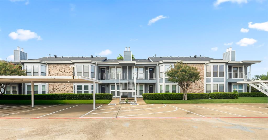 Carriage Park Condos - Residential