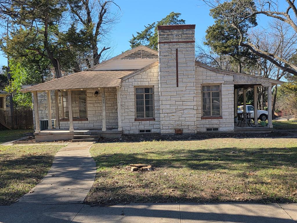 INVESTOR SPECIAL!   Don't miss this incredible opportunity to finish a home with major renovations already completed.  Located on a spacious corner lot in the highly desirable Cedar Oaks neighborhood, this property is just minutes from the Dallas Zoo and the newly developed Halprin Park. Cedar Oaks is known for its unique character, mature trees, and even its roaming peacocks, creating a one-of-a-kind community atmosphere. With the remaining finishes completed, the home is projected to have an after-repair value (ARV) of approximately $400,000. The heavy lifting has already been done, including: Foundation repair with a lifetime transferable warranty, Updated electrical, Updated plumbing, New HVAC system (interior unit, exterior unit, and duct work). All 13 new windows have been ordered and are already on-site. Building materials will convey with the sale. A new survey is included. This is an outstanding opportunity for investors or experienced renovators looking to complete a high-potential project in one of Dallas' most distinctive neighborhoods. Contact the listing agent today to schedule a showing.