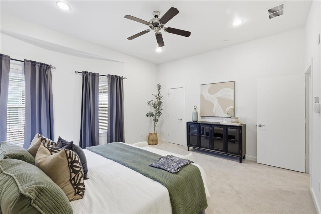 Ross Ave Brownstones - Residential