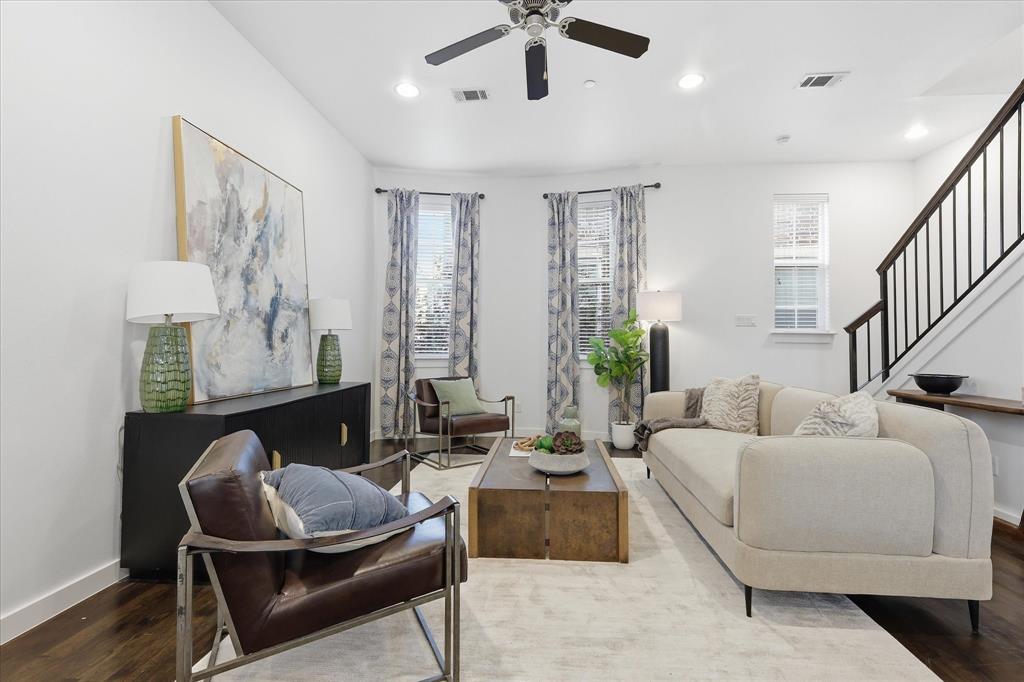 Ross Ave Brownstones - Residential