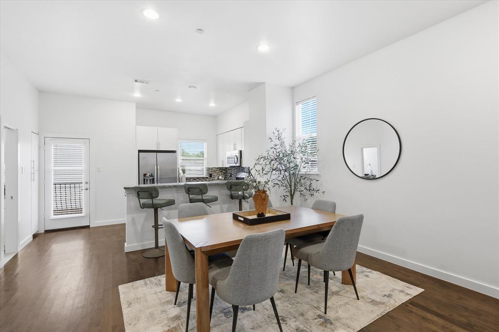 Ross Ave Brownstones - Residential
