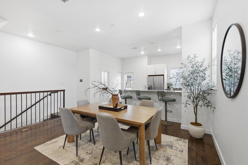 Ross Ave Brownstones - Residential