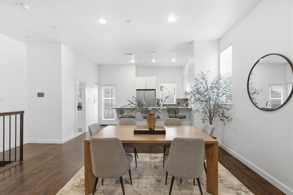 Ross Ave Brownstones - Residential