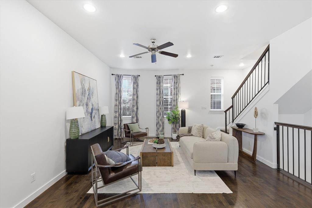 Ross Ave Brownstones - Residential