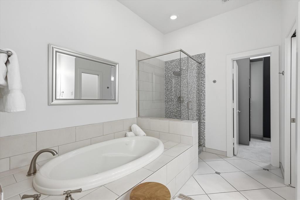 Ross Ave Brownstones - Residential