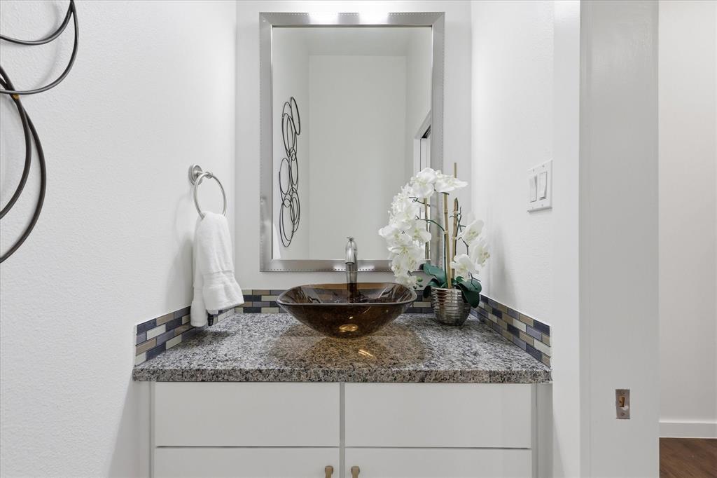 Ross Ave Brownstones - Residential