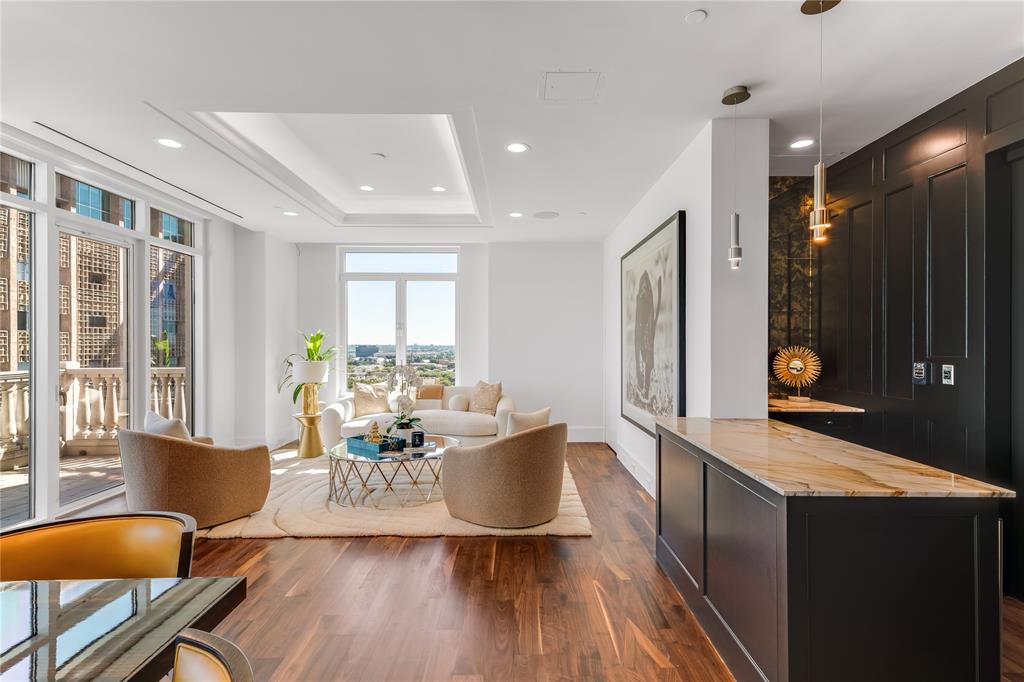 Vendome On Turtle Creek - Residential