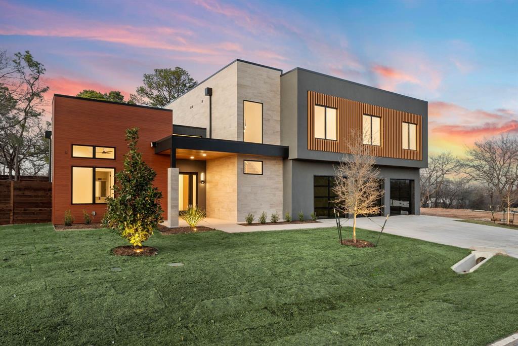 New Construction Ready For Move in - Experience modern luxury in this stunning new construction by B3 Home Builders, the unique cantilevered design adds a modern flair. Located in the tranquil area of Northwest Southlake near the lake, this home is part of a revitalizing neighborhood. Homesites range from a quarter acre to over half an acre. The kitchen is a chef's dream, featuring Thermador appliances, custom cabinetry, and a large waterfall island. Two kitchens, one show kitchen for entertaining and a functional kitchen in the pantry. Each bedroom is an en-suite with a walk-in closet. The large primary suite includes dual closets, a spa-like bath with a soaking tub, and a walk-in shower. The finished backyard is an oasis with a pool and BBQ area, ideal for outdoor gatherings. Pella windows, Up and Down Laundry rooms, Western multi-slide doors for a true indoor-outdoor living experience. Be among the first few to enjoy this exceptional community and watch it flourish. Carroll ISD Open enrollment