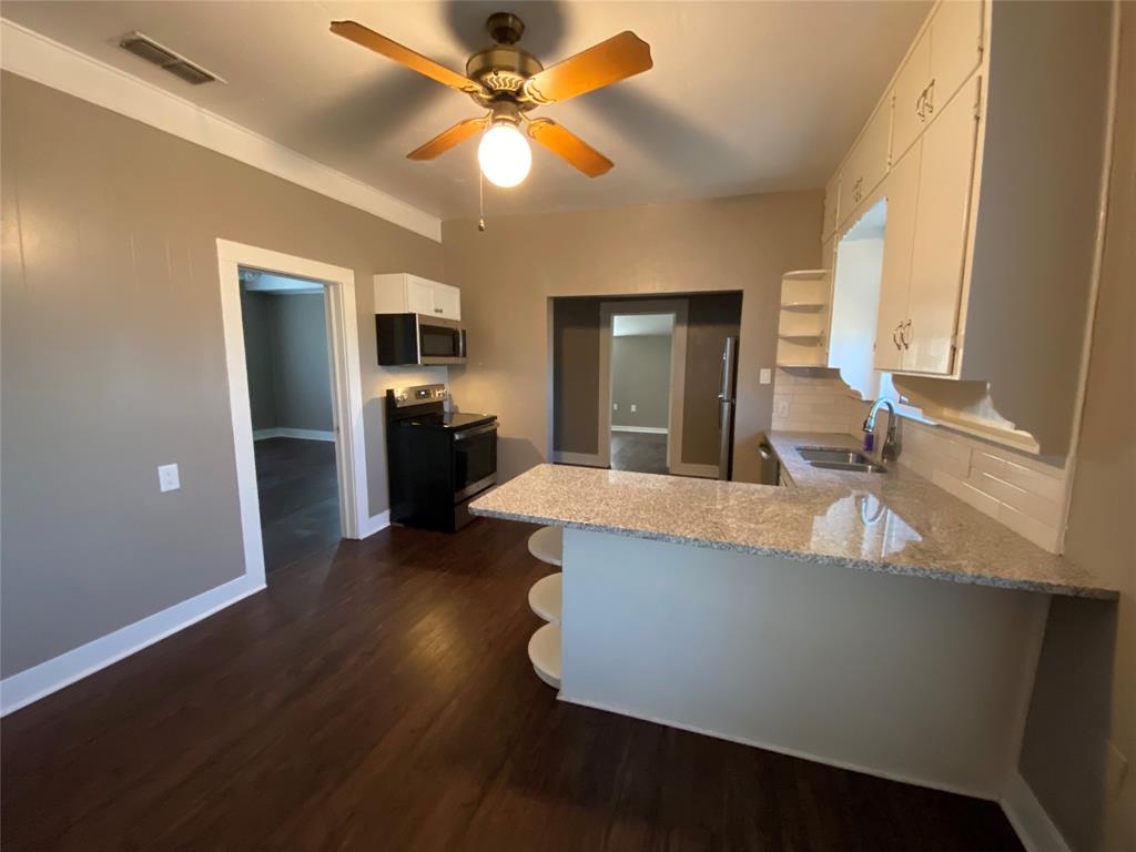 Tl Shaw - Residential Lease