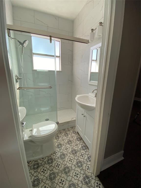 Tl Shaw - Residential Lease