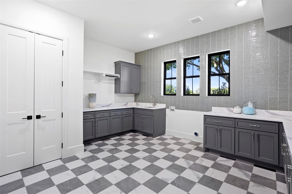 Wm Roark - Residential