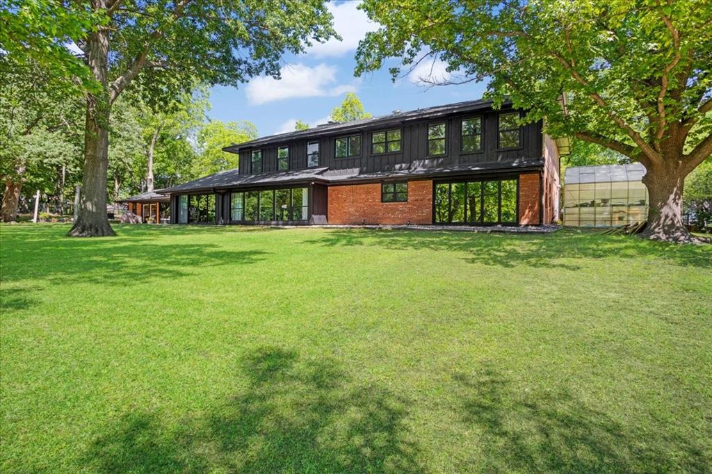 Windsor Place Add - Residential