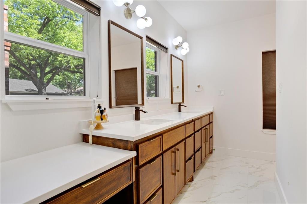 Windsor Place Add - Residential