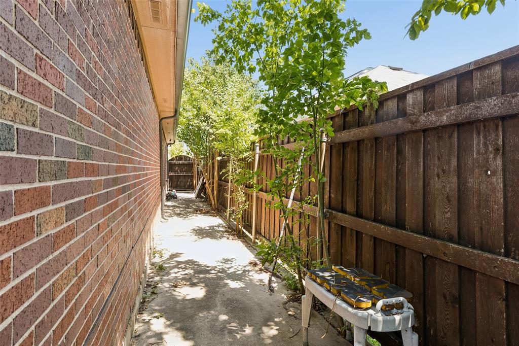 Z E Coombs West End - Residential