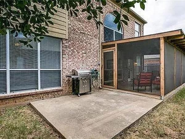 Bear Creek Bend Add - Residential Lease