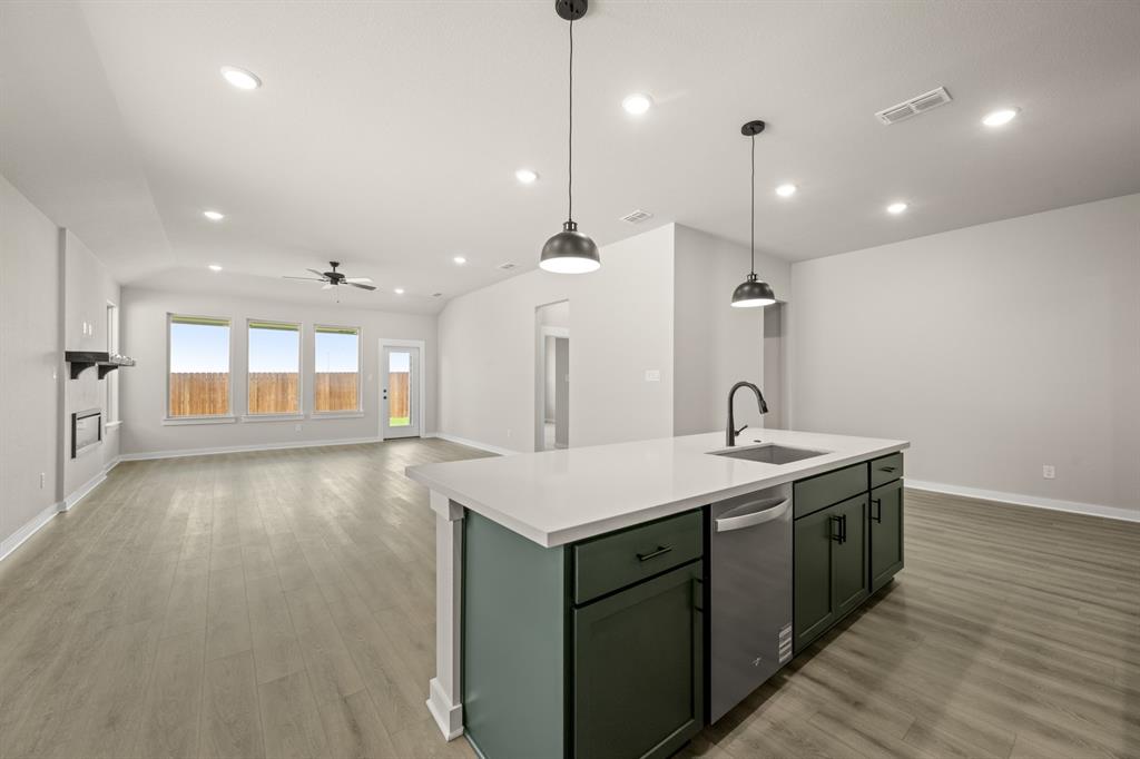 Sheppard's Place - Residential