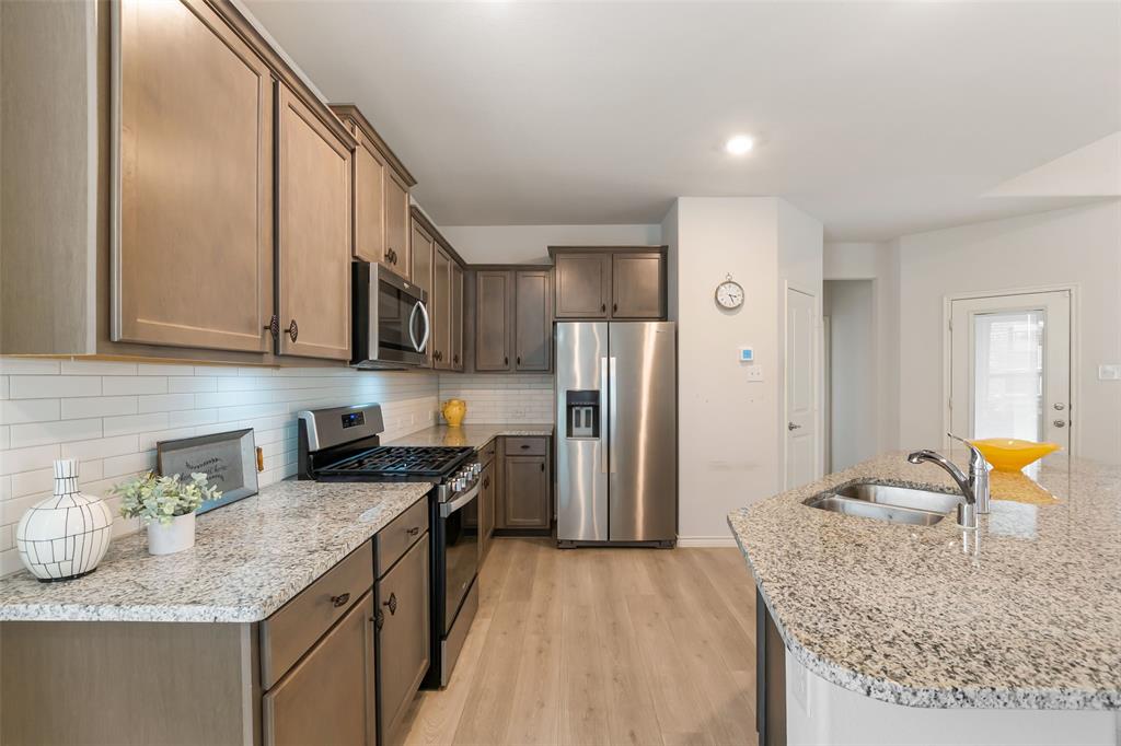 Weston Ridge Ph I - Residential